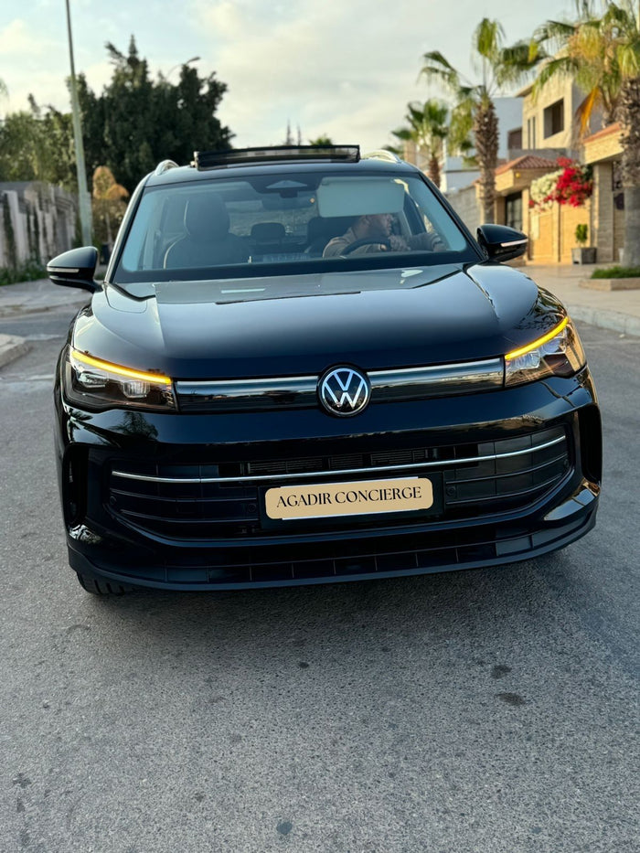 Black Volkswagen Tiguan available for DHAJIA Morocco car hire in Agadir — view 2
