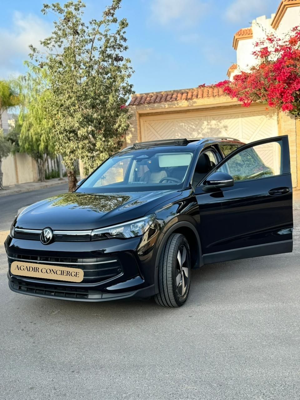 Black Volkswagen Tiguan available for DHAJIA Morocco car hire in Agadir