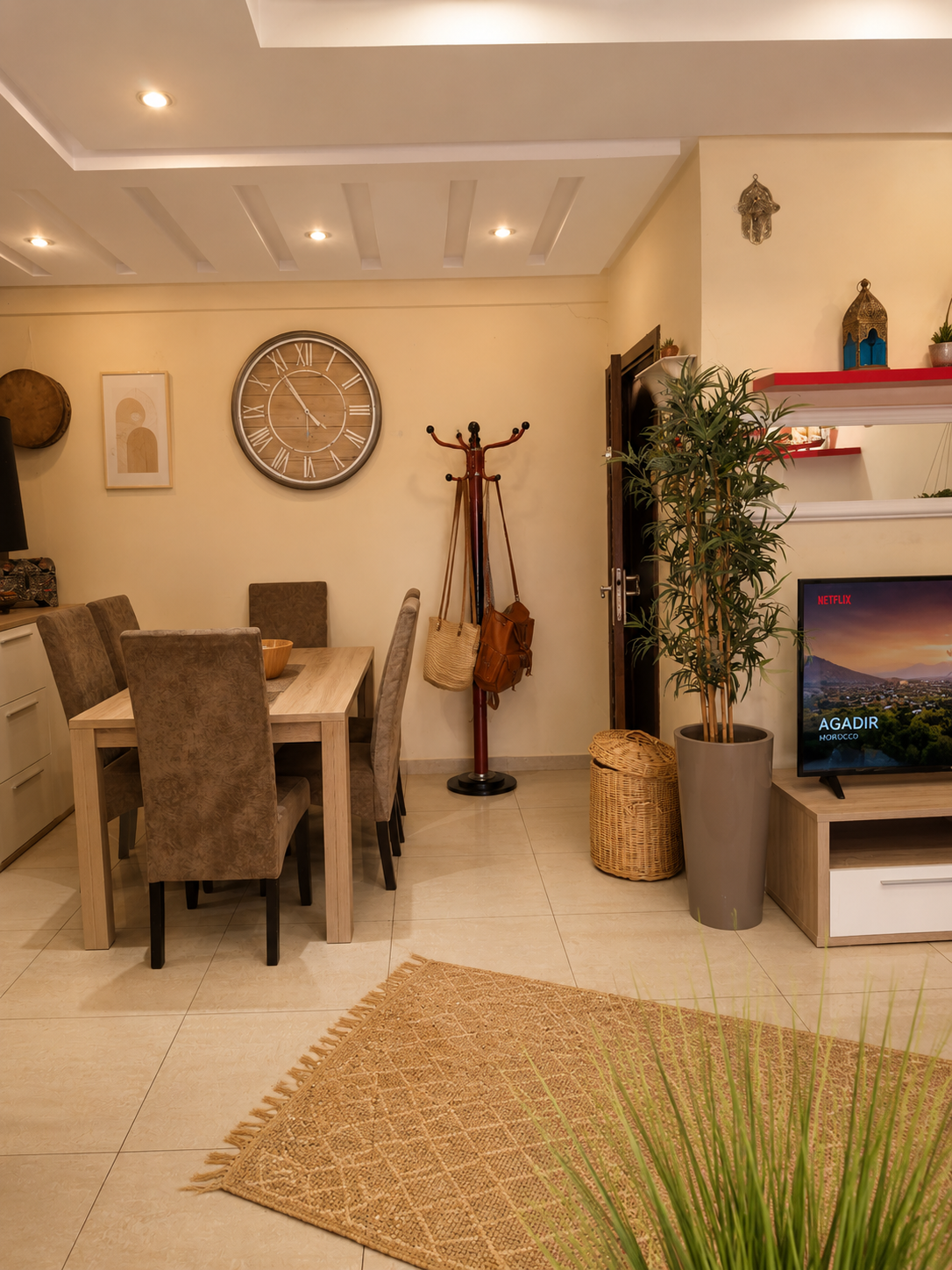DHAJIA Boutique Apartment with Swimming Pool Access at Résidence Islane GH6-13