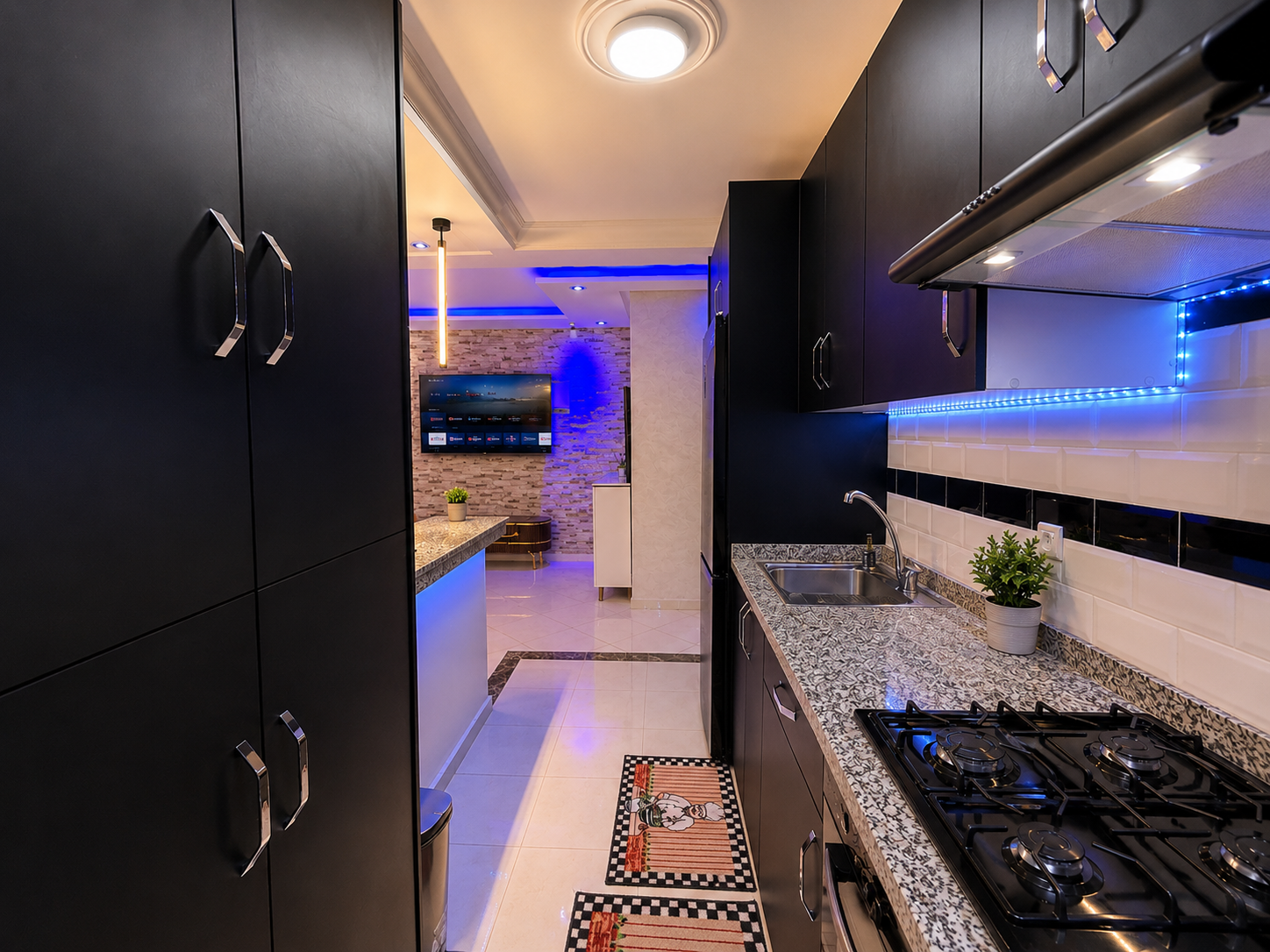 DHAJIA Hay Mohammadi Modern 2-Bed Apartment + 10–15 Min to Beach & Souk-5