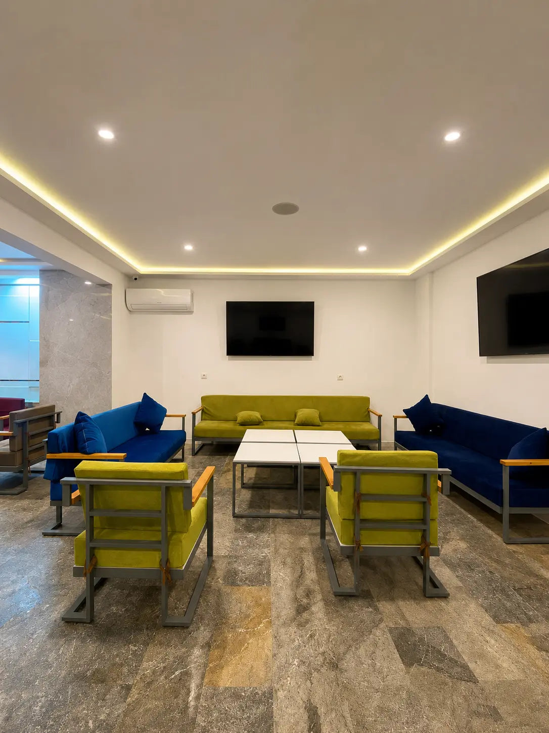 Café Business for Sale in Hay Salam, Agadir — 500 m² — image 2