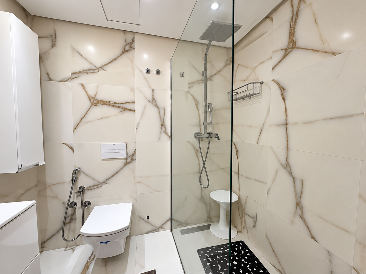 Glass shower enclosure at the Iken Gardens holiday apartment, Agadir Bay