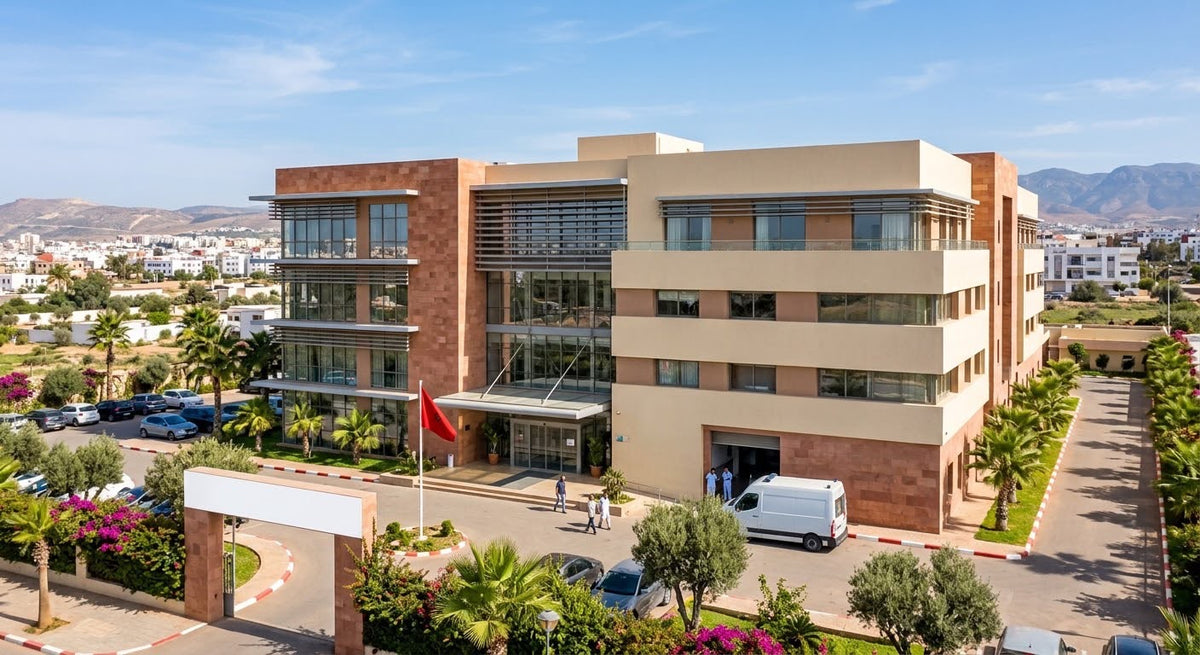 Illustrative medical building image supplied for the 2,800 m² land opportunity; not verified as the site or an approved development