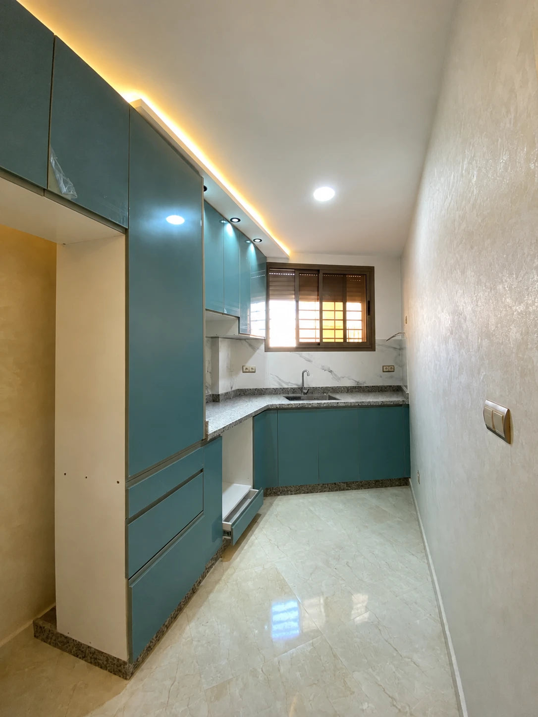 Two-bedroom apartment for sale in Aït Melloul, Agadir — property view 3
