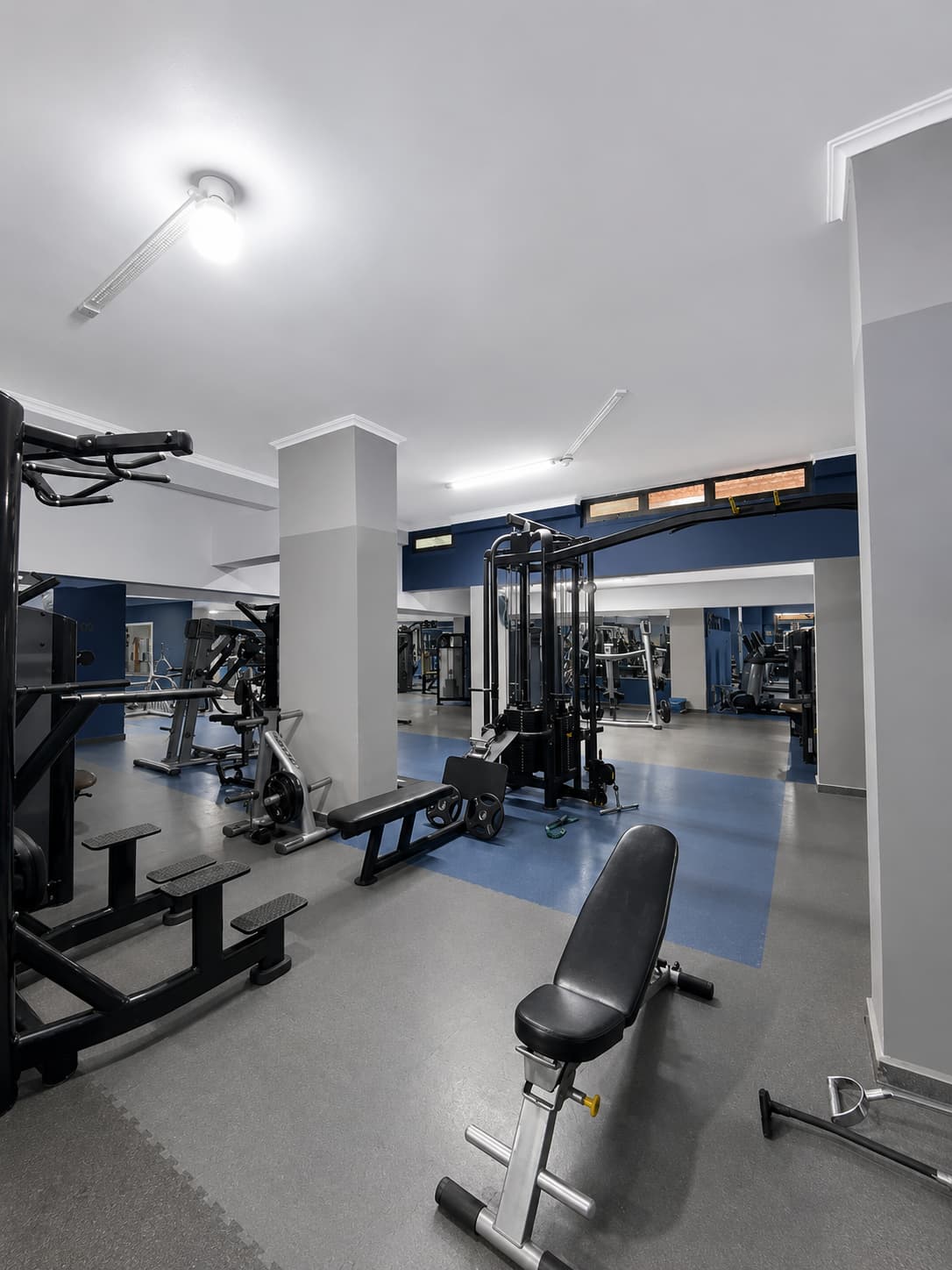 Equipped Gym & 700 m² Commercial Opportunity in Agadir — image 3