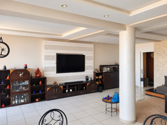 Ściana telewizyjna w salonie — Apartament na sprzedaż na tarasie z widokiem na morze, Agadir