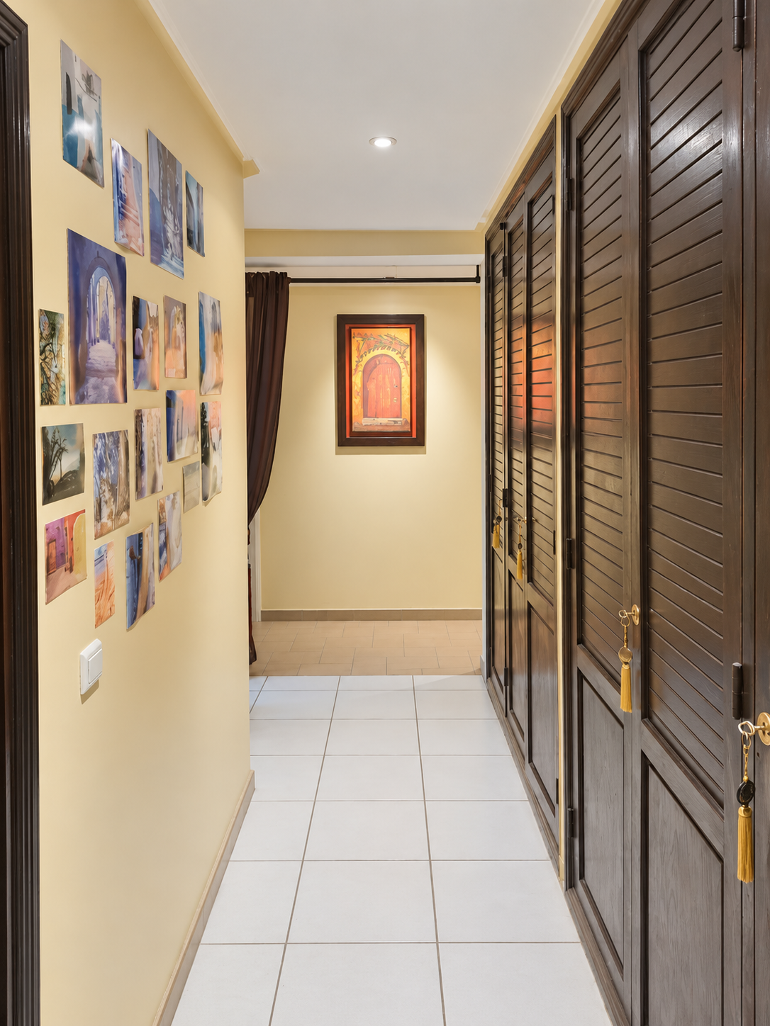 Korytarz z wbudowaną szafą — Apartament na sprzedaż na tarasie z widokiem na morze, Agadir