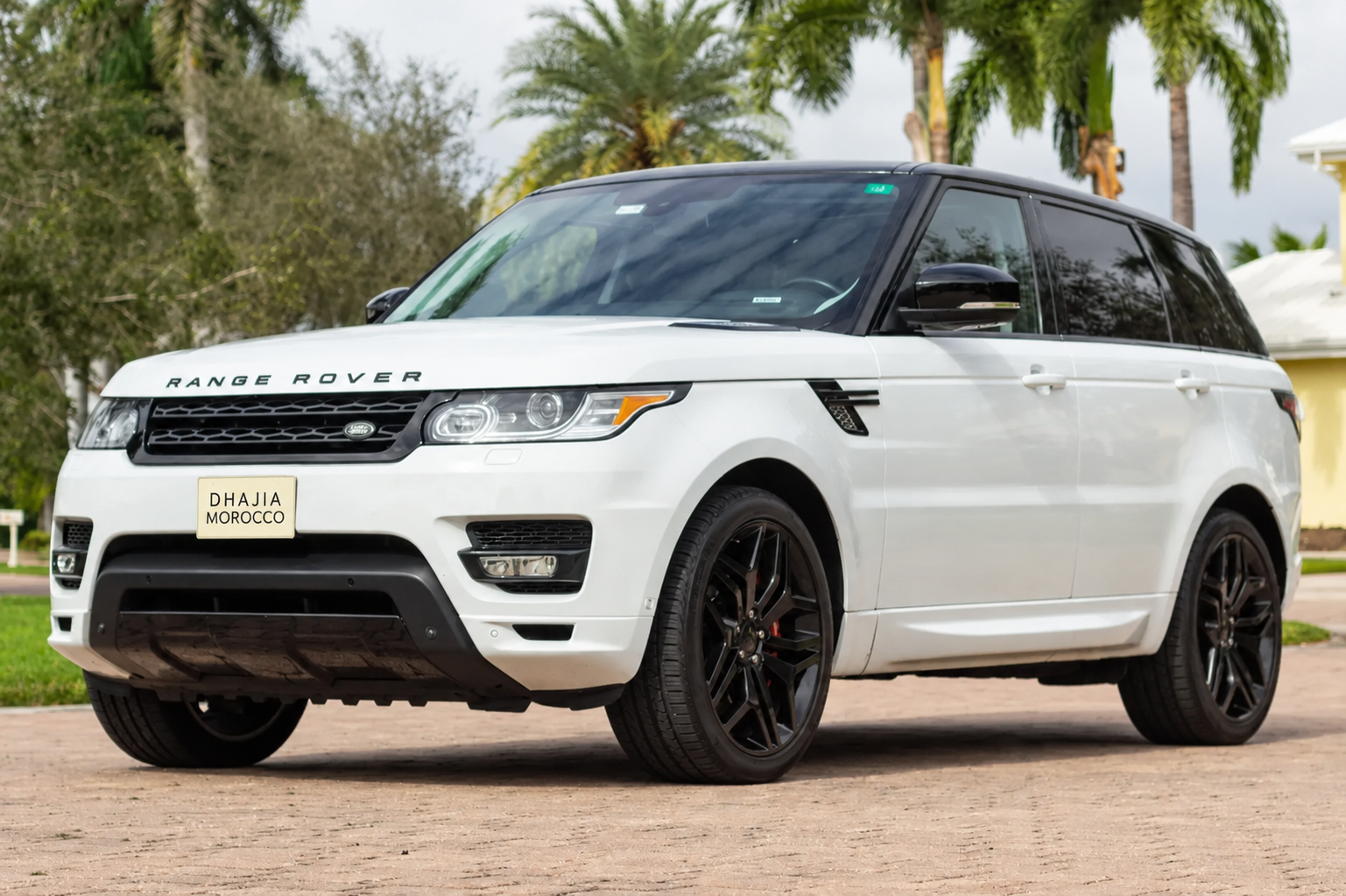 White Range Rover Sport available for luxury car hire enquiries in Agadir through DHAJIA Morocco